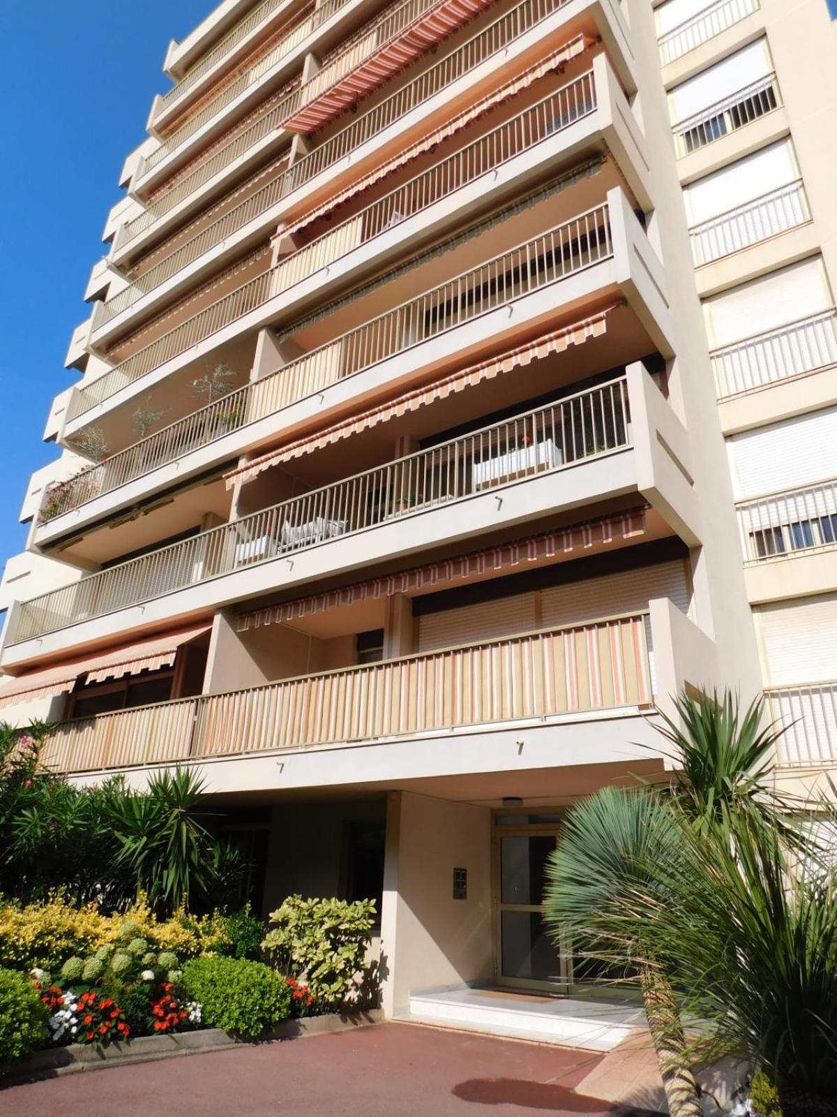 شقة Charming T2 Eden Park With Swimming Pool Private Parking جوان ليه باه المظهر الخارجي الصورة